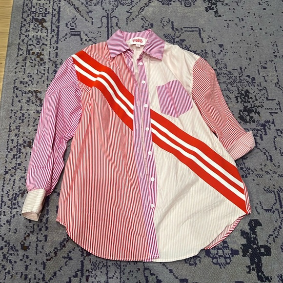 SOLID & STRIPED Tops - Solid and striped button up shirt